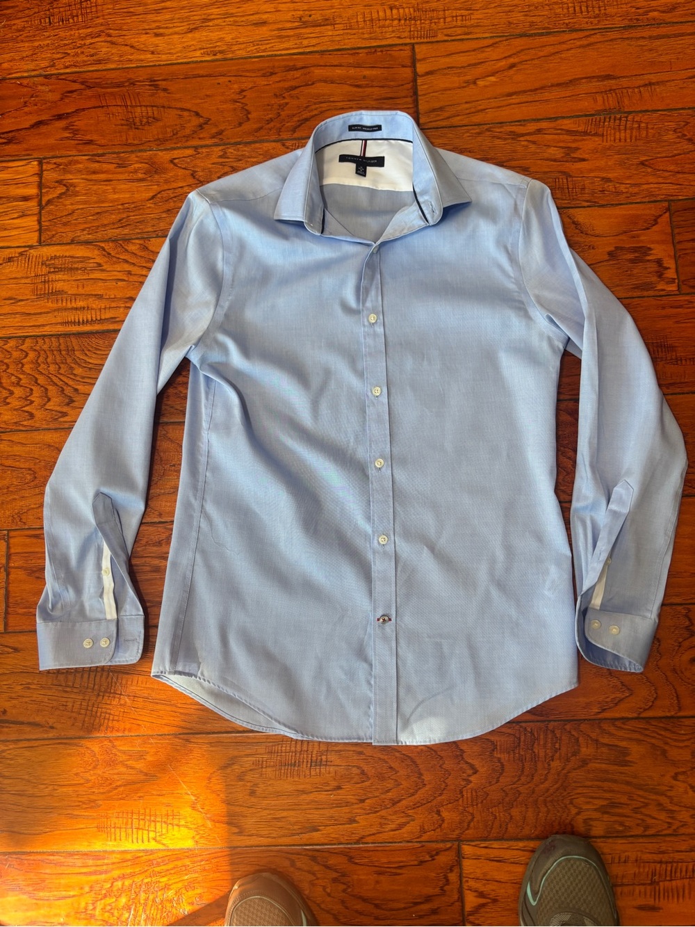 Tommy Hilfiger Light Blue Men's Dress Shirt - Spread Collar slim fit